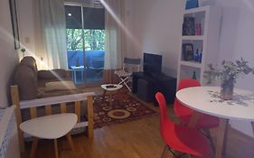DEPARTAMENTO a PASOS del CENTRO, BARRIO NORTE, 4 PERSONAS